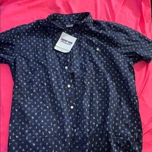 Men’s Patagonia short sleeve button up L